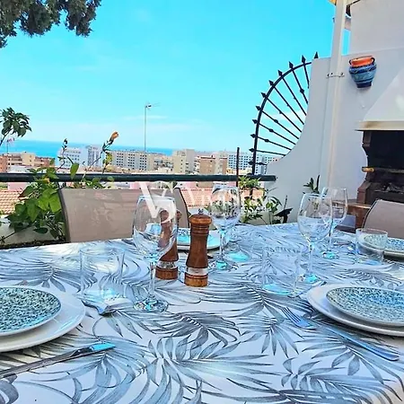 Sea View Townhouse, Pool, Bbq & Workspace - Magnolia * Torremolinos